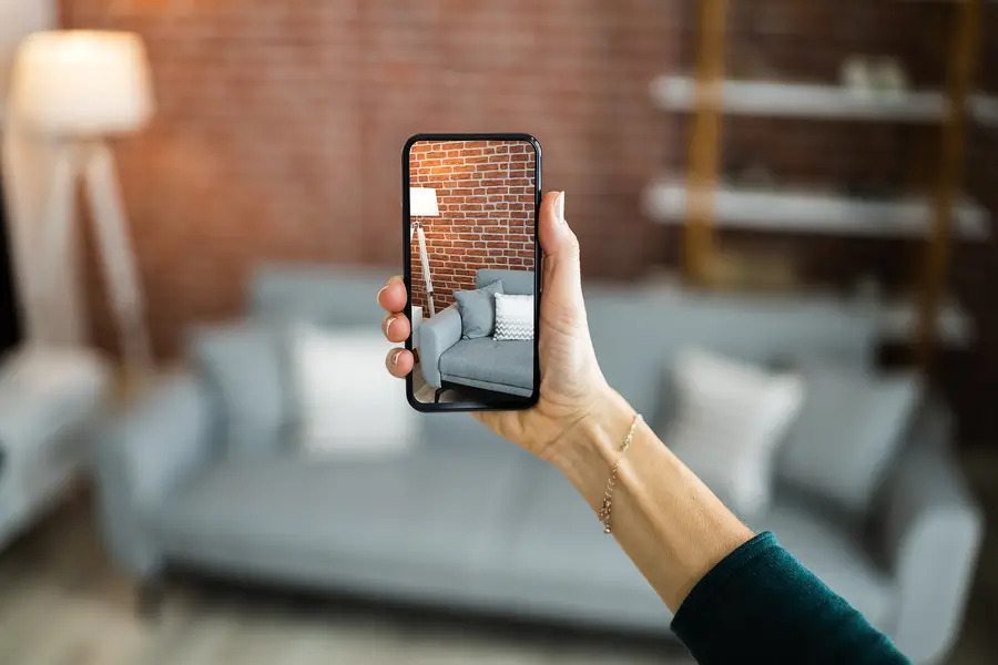 How High-Quality Photos and Virtual Tours Attract Better Tenants